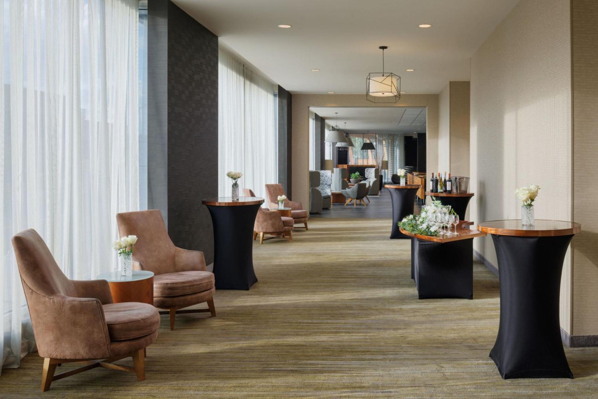 Courtyard By Marriott Prince George Exterior photo